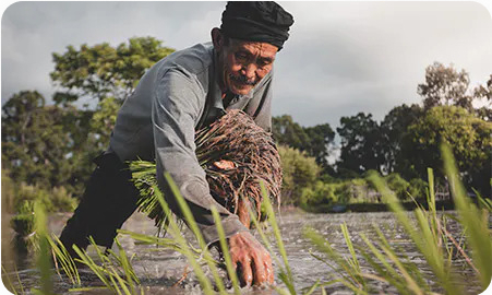 Neque porro quisquam est.